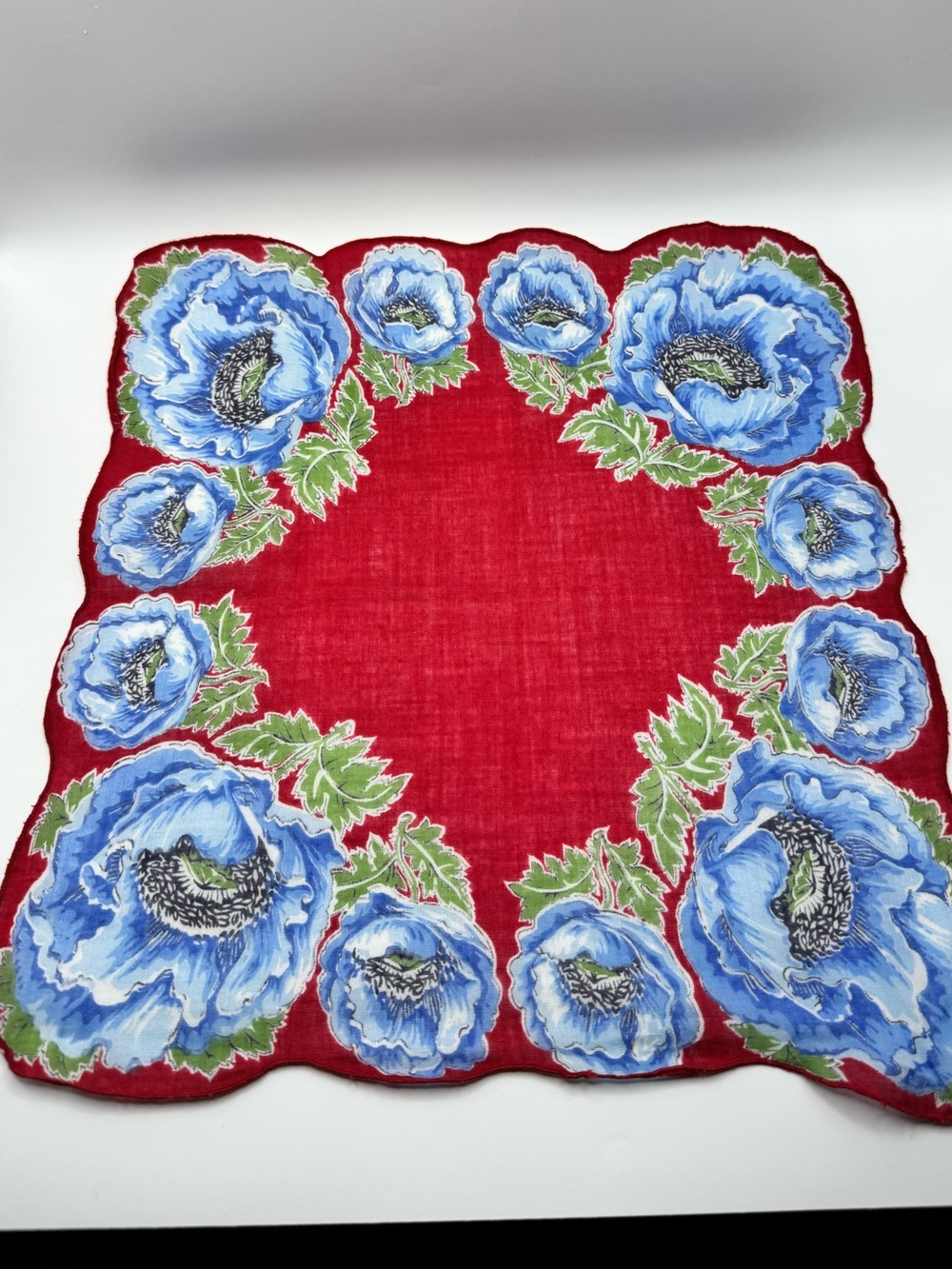 Bundle of 5 Vintage Linens - Picture 4 of 9